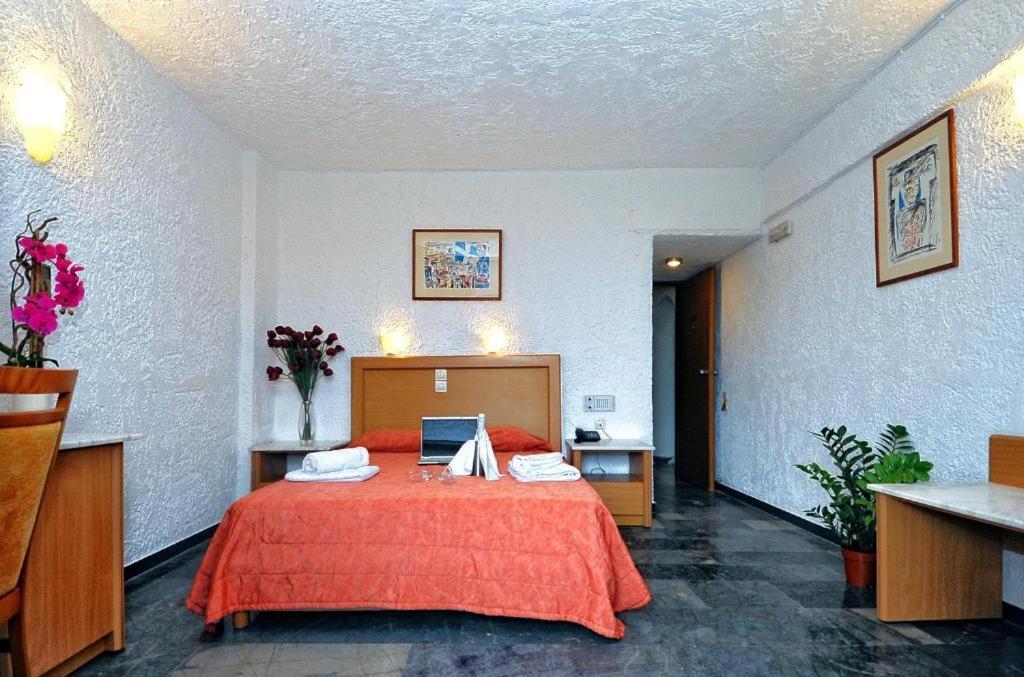 Karteros Hotel Esterno foto